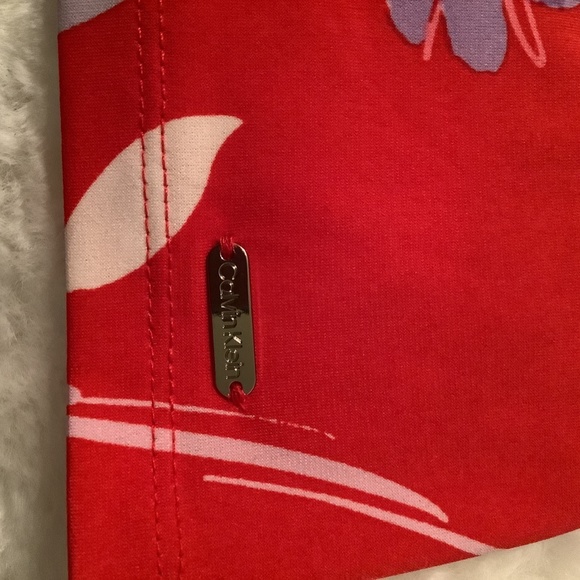 Calvin Klein Floral Blouse - Picture 2 of 5